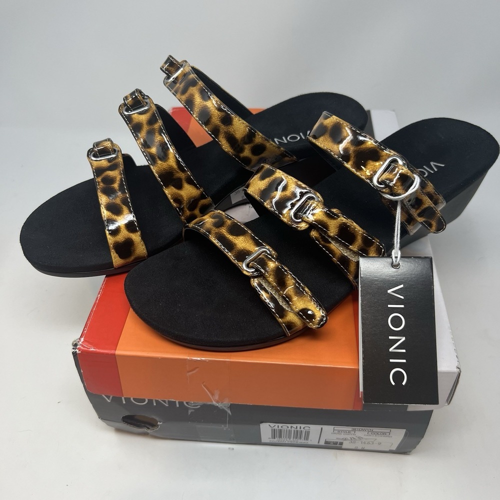 Vionic Women's Adjustable Slide Sandal  Orthaheel  8 Wide Dwyn Tan Leopard Strap